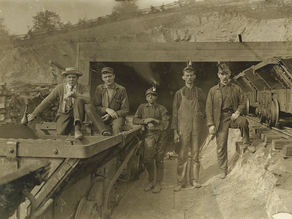 Bank Boss and Brake Boy, Laura Mine, 1908
