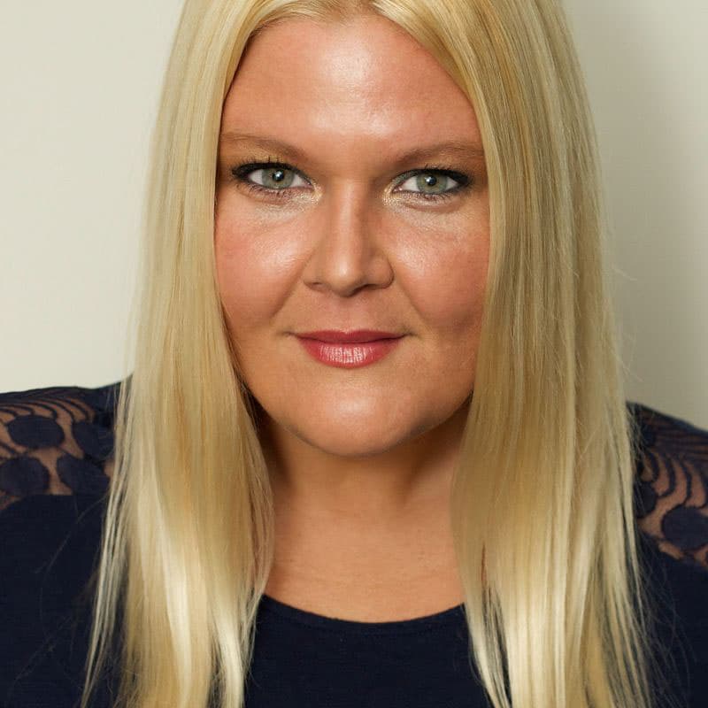 Color portrait of Meredith Kohut wearing a black shirt